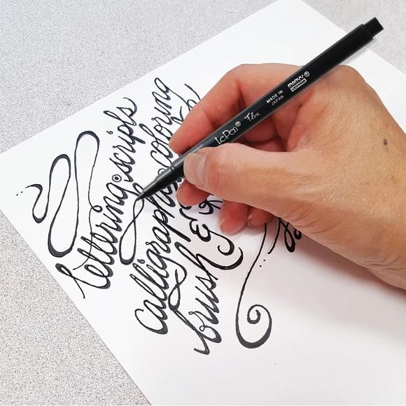 Marvy Uchida Le Pen Flex - 24 colors - Picture 11 of 14